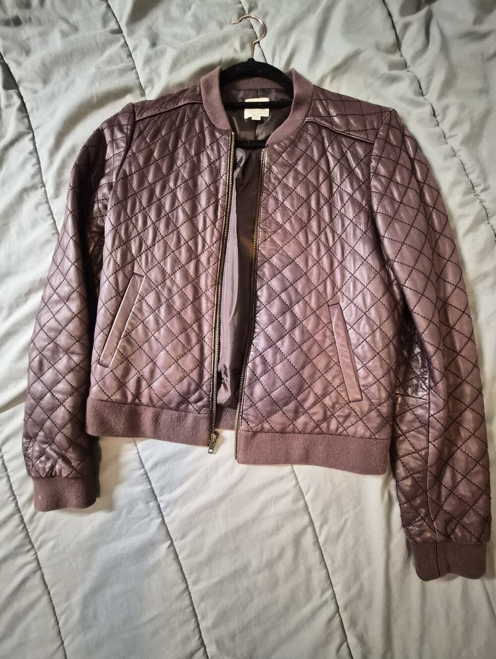 Halogen Quilted Bomber Jacket in Mauve